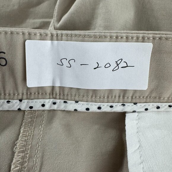 Talbots Shorts Size 16 Beige Khaki Buttons Cotton Spandex Stretch NWT SS-2082 - Picture 2 of 11